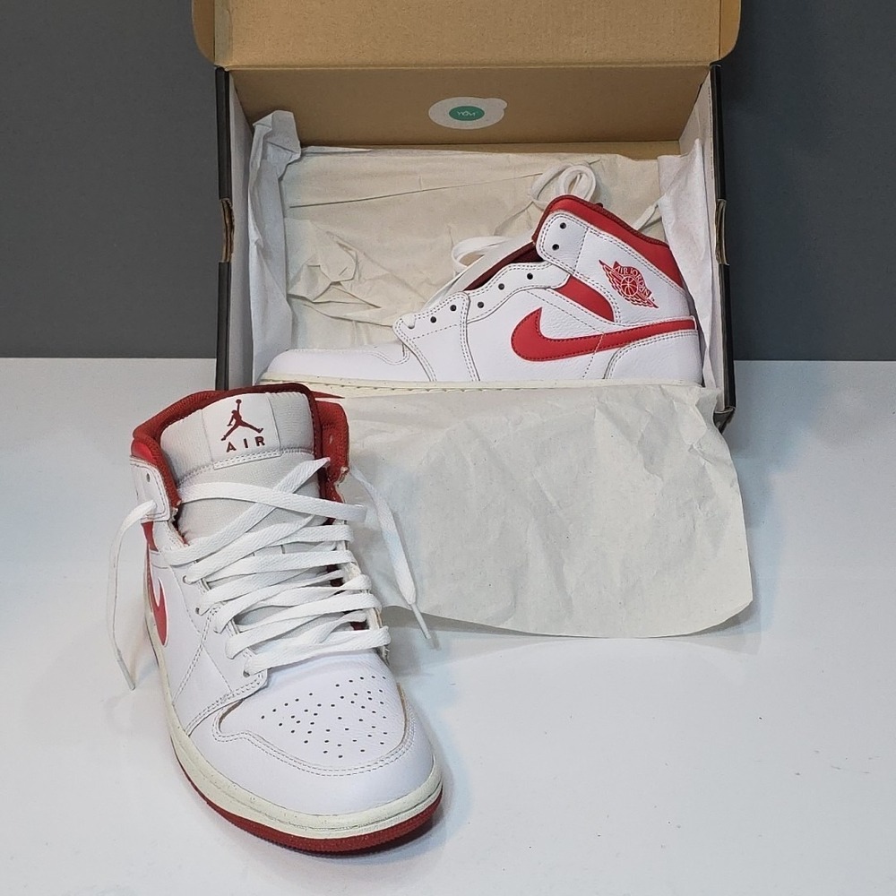 Air Jordan 1 Mid SE White/lobster Red - Sail Men's Size US 8.5 FJ3458 160 NIB - Picture 8 of 8